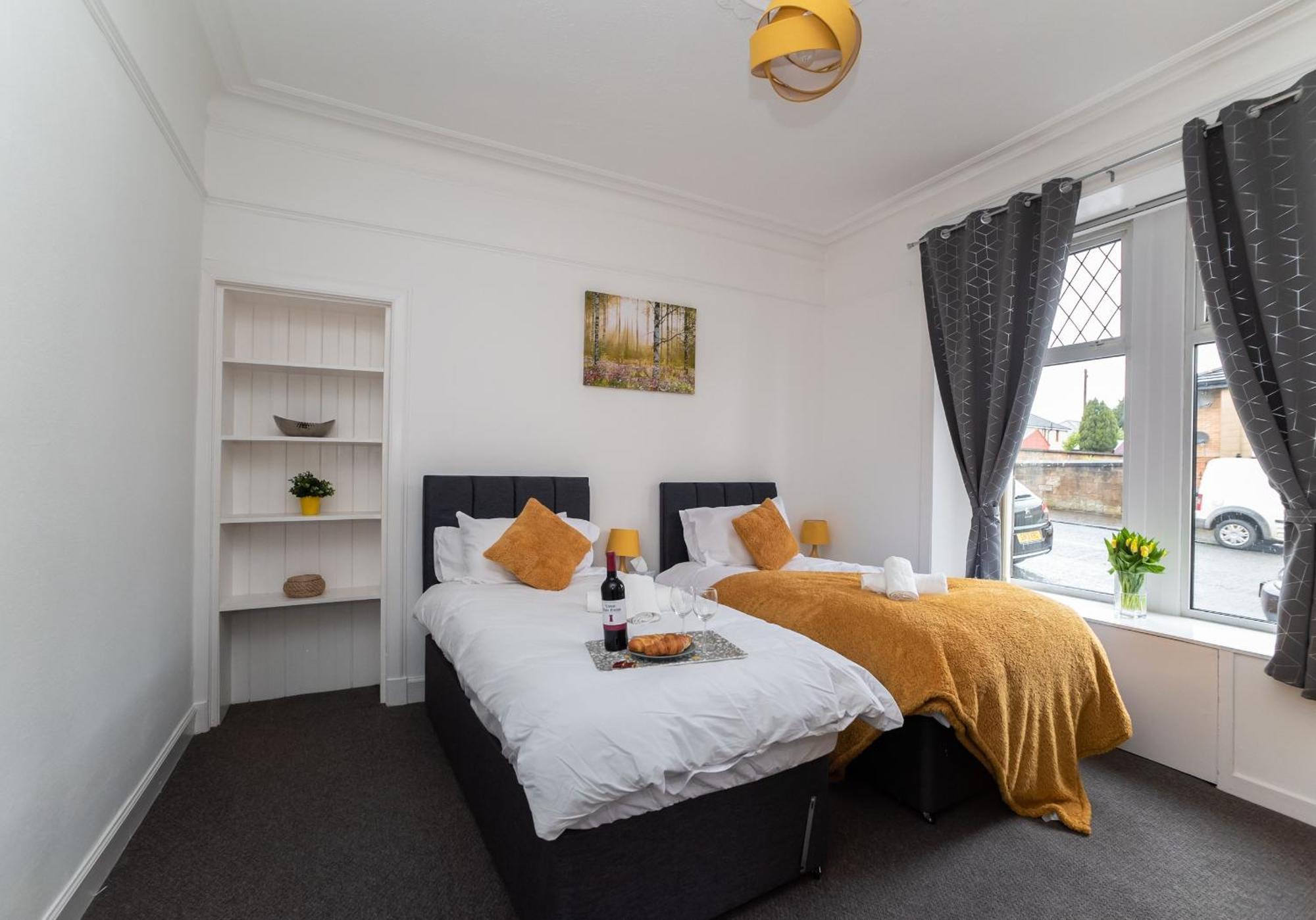 Albion Apartment By Klass Living Coatbridge Exteriör bild